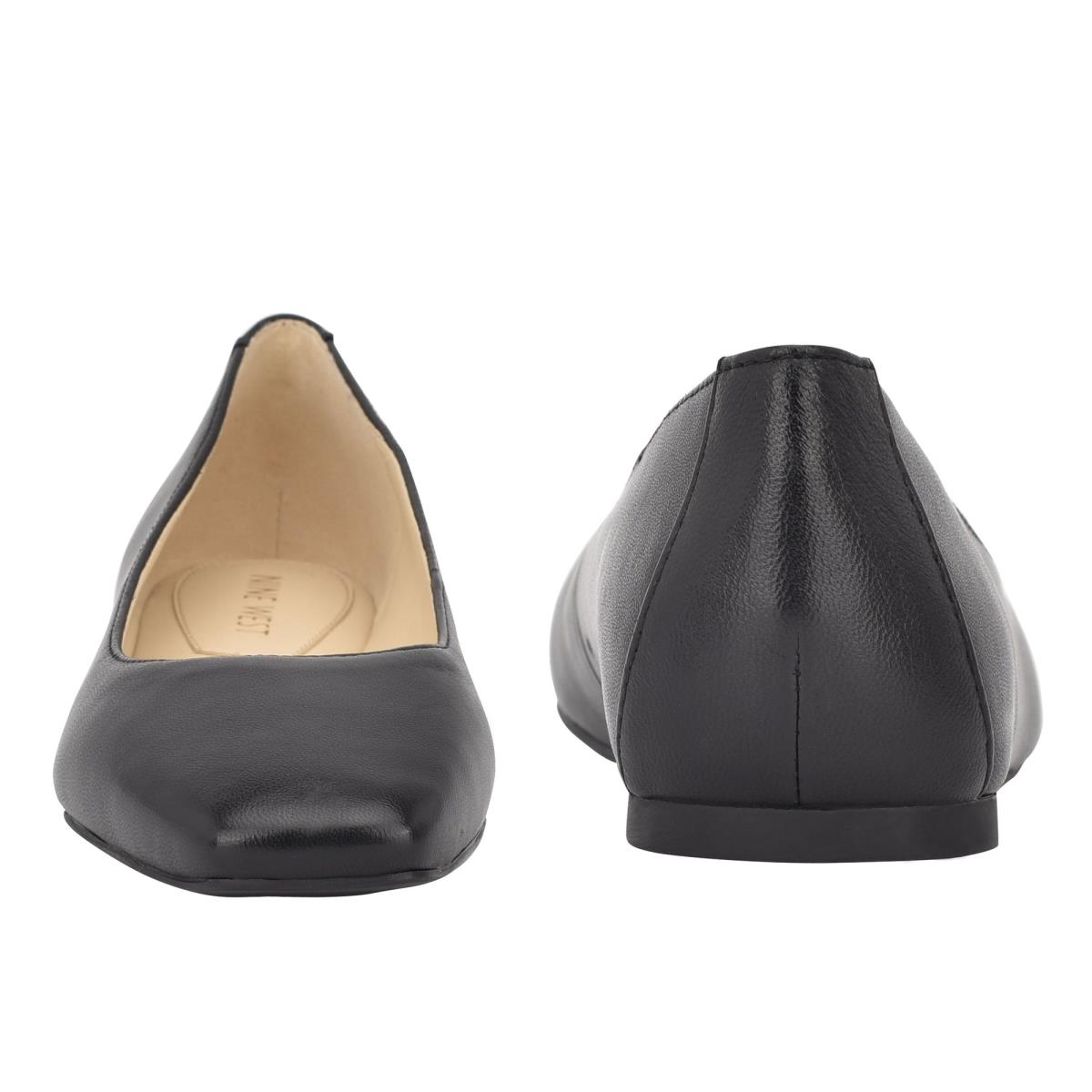 Nine West Alena Square-Neus Flats Zwart | 3049YOENW