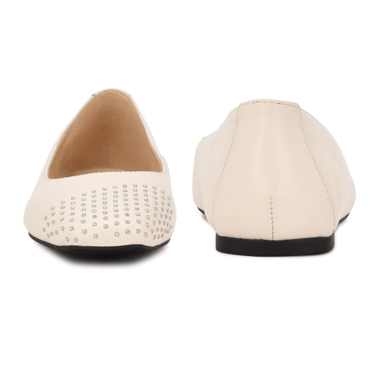 Nine West Aloha Studded Square-Neus Ballerina Room | 8534EWRMI