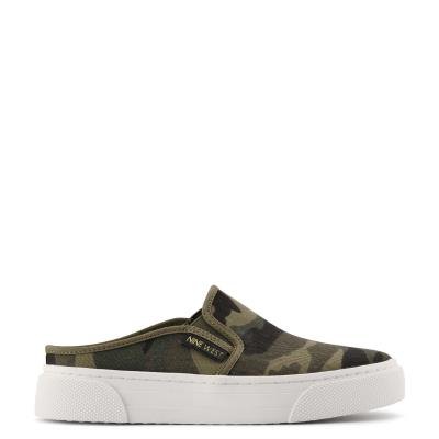 Nine West Hayzel Slip On Sneaker Camo | 7693WPUDT